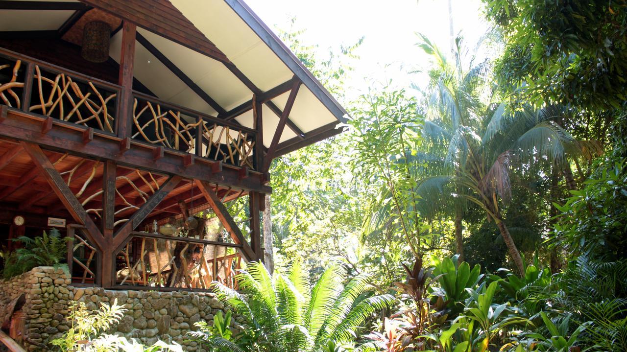 Hotel Haere Mai I Te Fare Teavaro Exterior foto